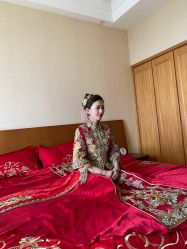 -洋洋婚纱品牌集合店