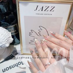 -米小兔美甲美睫