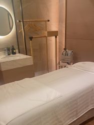 -苑苑vbeauty科技美容SPA