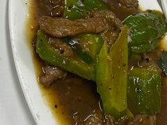 凉瓜炒牛肉-新陶陶酒家