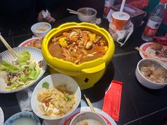 -多嘴超级肉蟹煲(杉杉国潮主题店)