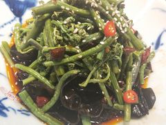 -山河屯铁锅炖(哈西站店)