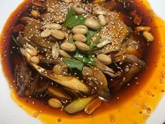 -万重锦·人文川菜馆(骡马市店)