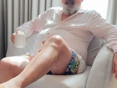 -锦江之星(广州海珠江泰路地铁站店)