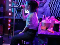 -好乐迪(张扬路八佰伴店)