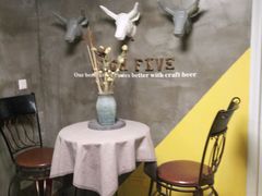 -HIGH FIVE哈福手工汉堡(桂林路店)
