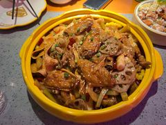 -多嘴超级肉蟹煲(欧亚卖场店)