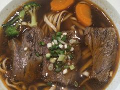 -康师傅私房牛肉面(马泉营奥莱店)