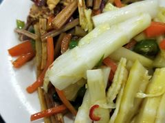 凉菜拼盘10元/份-建新园过桥米线(宝善街店)
