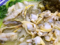 黄鱼蛤蜊面-明呈黄鱼面馆(斜土路店)