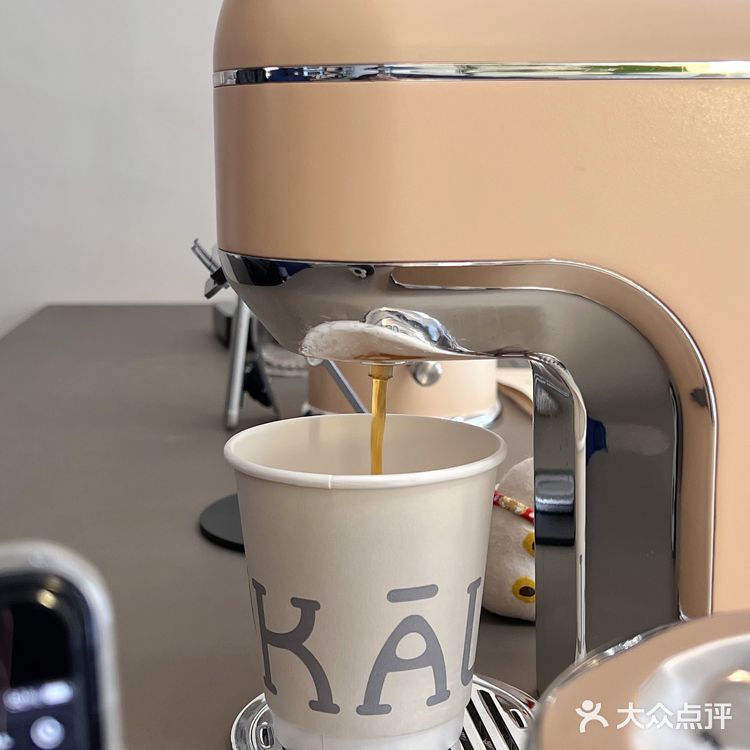 上海探店｜巨鹿路宝藏咖啡店☕️真的很哇塞！