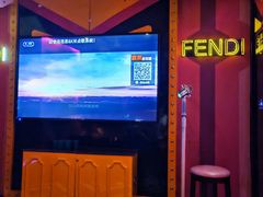 -UK派对KTV(日月广场店)
