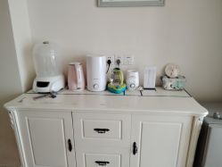 -菁幼月子会所(儿童医院店)