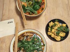 -叁窝雀·云南小锅米线(万象汇店)