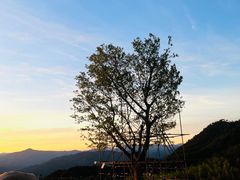 -天姥山