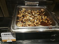 干海椒辣炒花蛤-东方红海鲜百汇(国际大厦店)