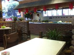 -牛吃草牛肉面(翠柏路店)