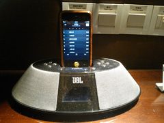 JBL音箱-广州白云机场雅高铂尔曼大酒店