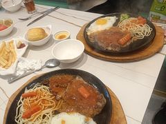 -豪享来牛排(人民店)