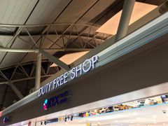 -关西国际机场直营免税店