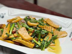 -蔼若春.传承云南菜(金碧公园店)