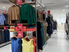 店内环境-优衣库(武汉国际广场店)