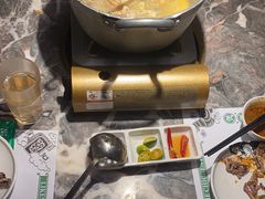 -禄婶鸡煲·打边炉