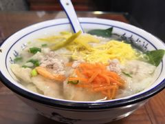 鲜肉馄饨-守英猪脏粉(仓桥街店)