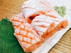 三文鱼腩刺身-林妈妈村·日式料理(宝山万达店)