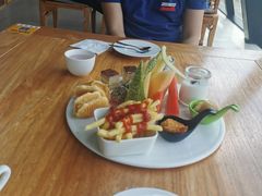 -四月吧餐厅(正阳步行街店)