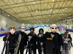-乔波室内滑雪场