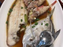 -涌觅名灶·本地海鲜宁波菜(财富广场店)