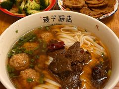 -矮子粉店1985·长沙米粉(湘春路店)