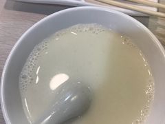 -兄弟深夜豆浆