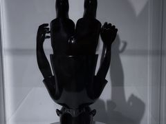 -艺仓美术馆
