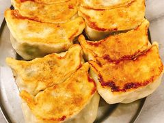 鲜肉韭菜煎饺-芬芳甜品(同福路店)