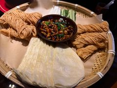 -魏铭鱼头捞饭(晋阳路店)