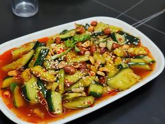 -周良天山牛杂城(天山路总店)