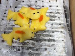 -金滏山·烤肉海鲜火锅自助(襄阳万达店)