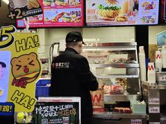 -华莱士·全鸡汉堡(五号路店)