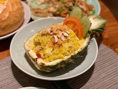 菠萝海鲜炒饭-mango tree芒果树泰国餐厅(青岛万象城店)