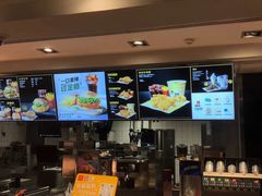 -麦当劳(常山服务区得来速店)