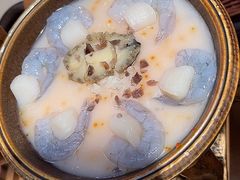-老牌坊云南鱼豆花火锅(哈西万达店)
