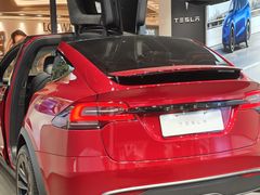 -TESLA 特斯拉(上海太古汇体验店)