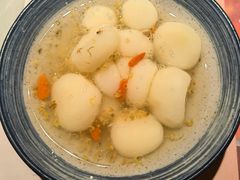 -尚尚仙·酸汤猪手·猪肚鸡火锅(华联万柳购物中心店)