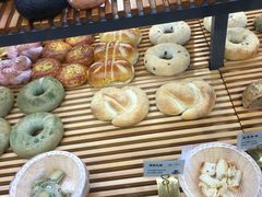 -焙丽拾光(麦凯乐直营店)