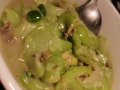 鲜丝瓜焖河蚌-费大厨辣椒炒肉(万家丽一店)