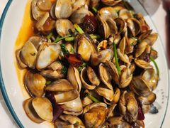 -嗨辣小聚·盘锦河蟹·海鲜烧烤龙虾(盘锦十年好店)