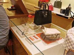 -LV路易威登(国际广场店)
