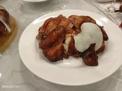 红烧脆皮乳鸽-万宝海鲜舫(劳动公园店)